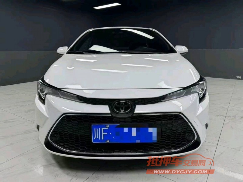 成都23年丰田雷凌1