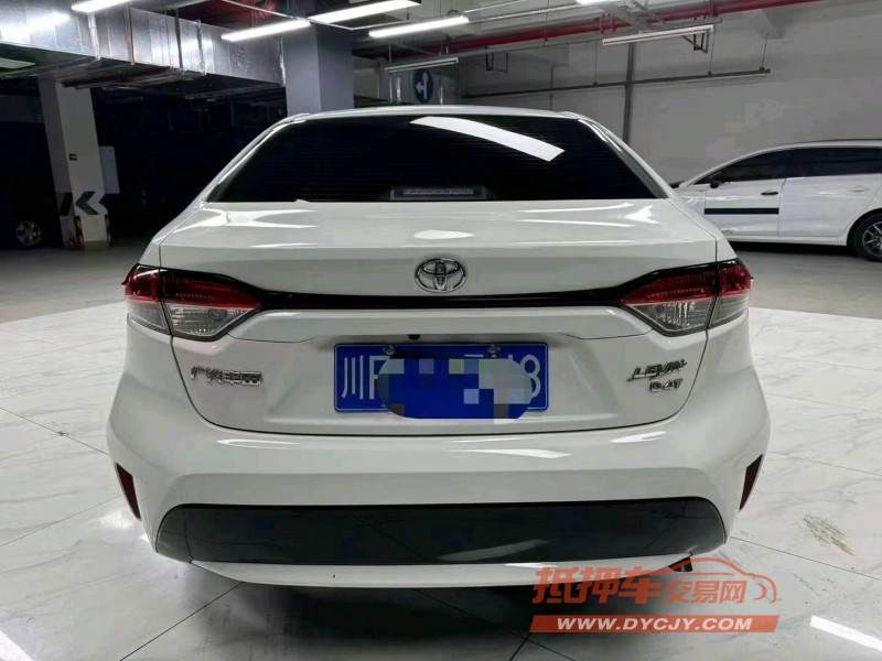 成都23年丰田雷凌2