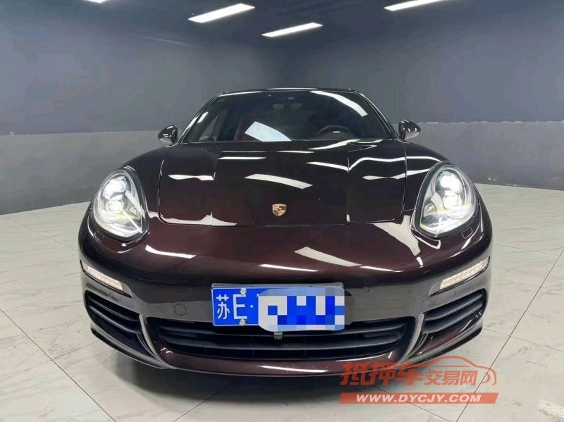 成都14年保时捷帕拉梅拉1