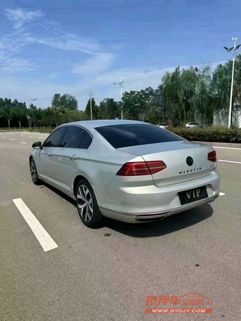 枣庄18年大众迈腾8