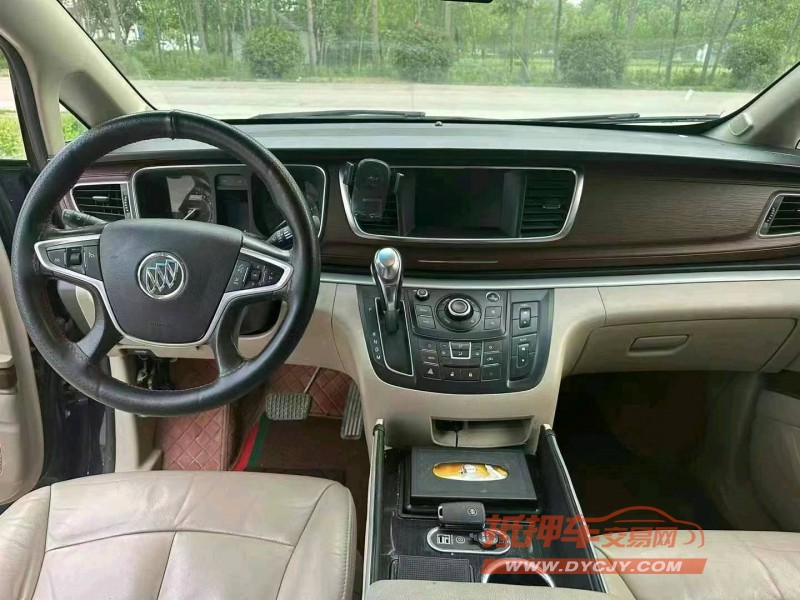 徐州18年别克GL84