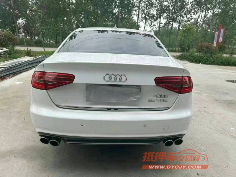 徐州16年奥迪A4L9