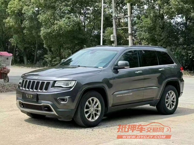 襄陽17年Jeep大切諾基3