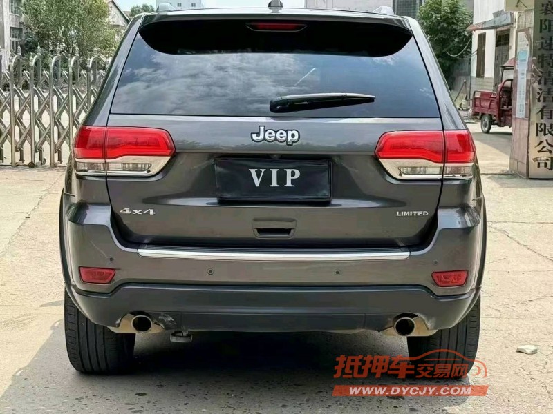 襄陽17年Jeep大切諾基8