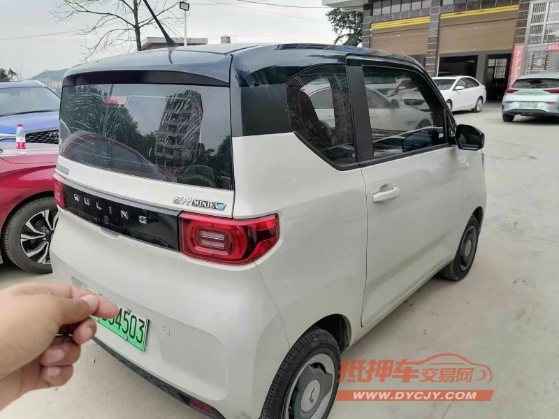 濟寧23年五菱汽車MINIEV馬卡龍8