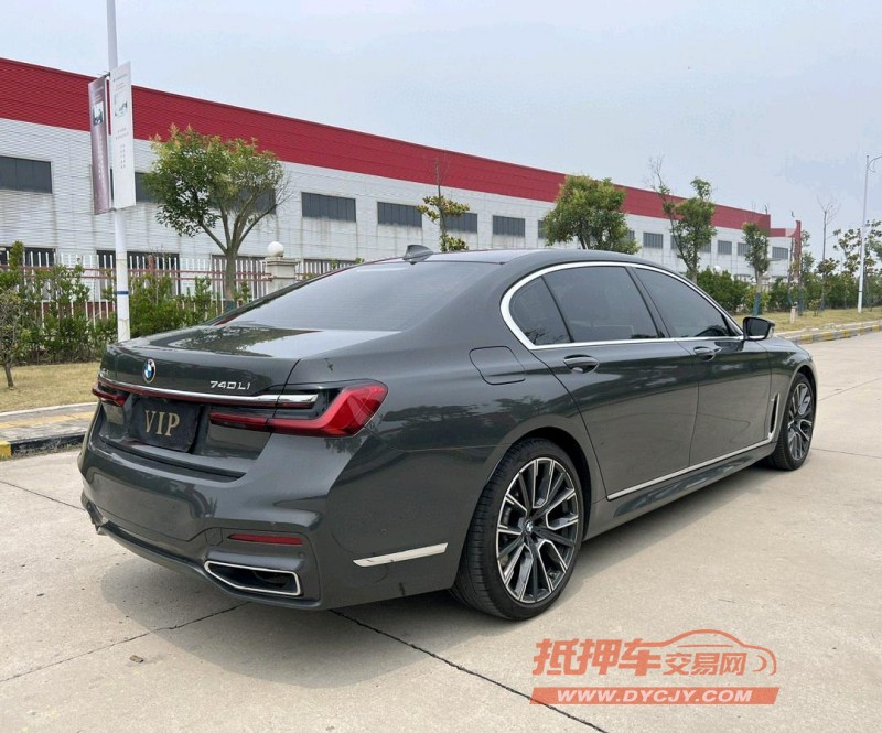 盐城20年宝马7系8