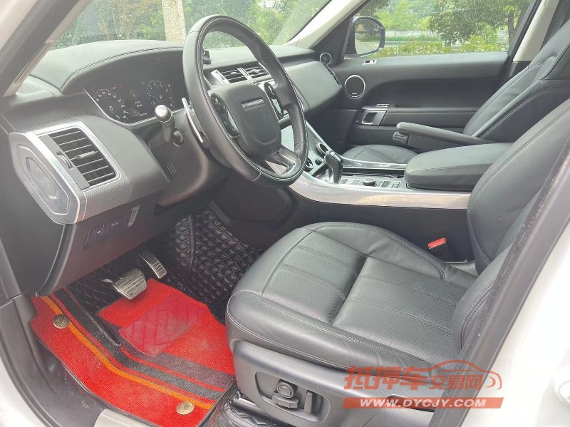 重庆19年路虎揽胜运动4