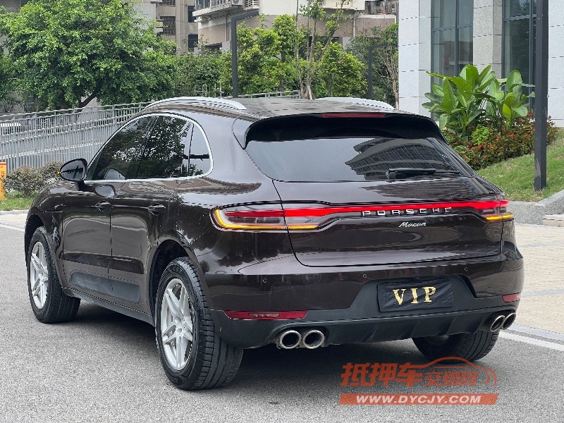 重庆19年保时捷Macan7