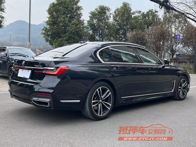 重庆22年宝马7系7