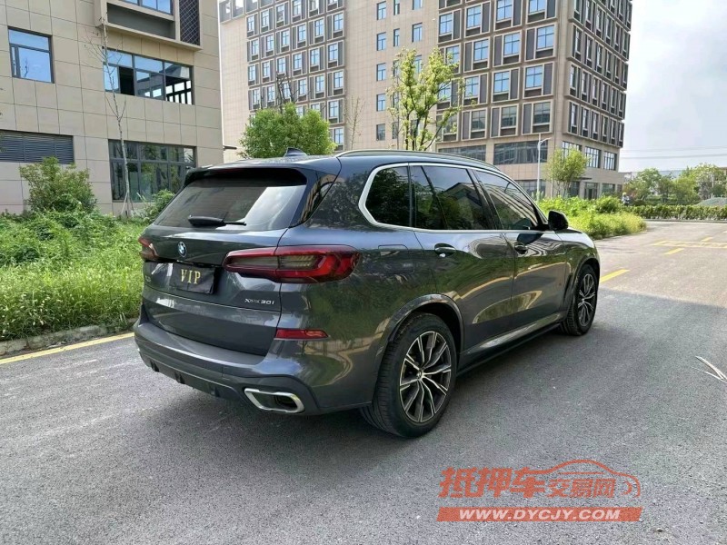 徐州21年宝马X58