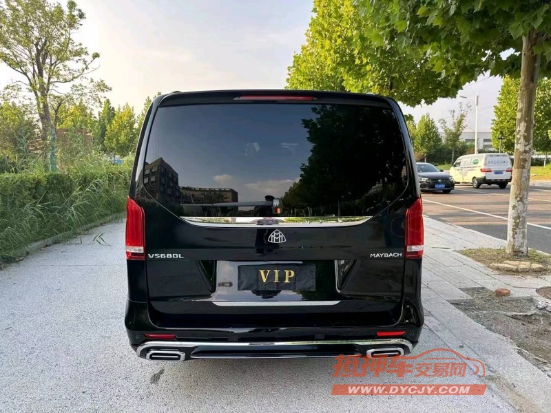 徐州22年奔驰V9