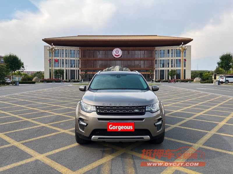 济宁16年路虎神行者1