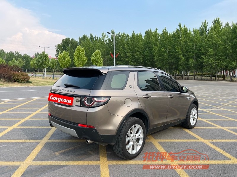 济宁16年路虎神行者4