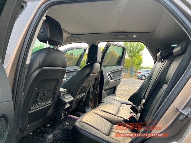 济宁16年路虎神行者9