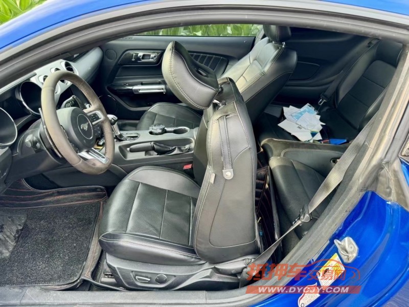 济宁18年福特野马6