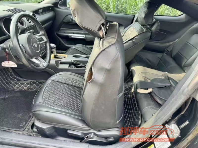 济宁19年福特野马8