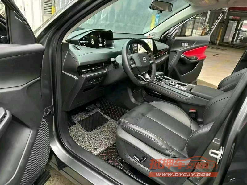 荊門23年長安汽車CS553