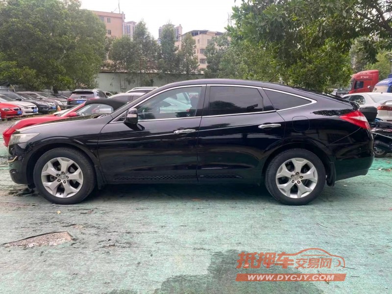 广州13年本田雅阁4