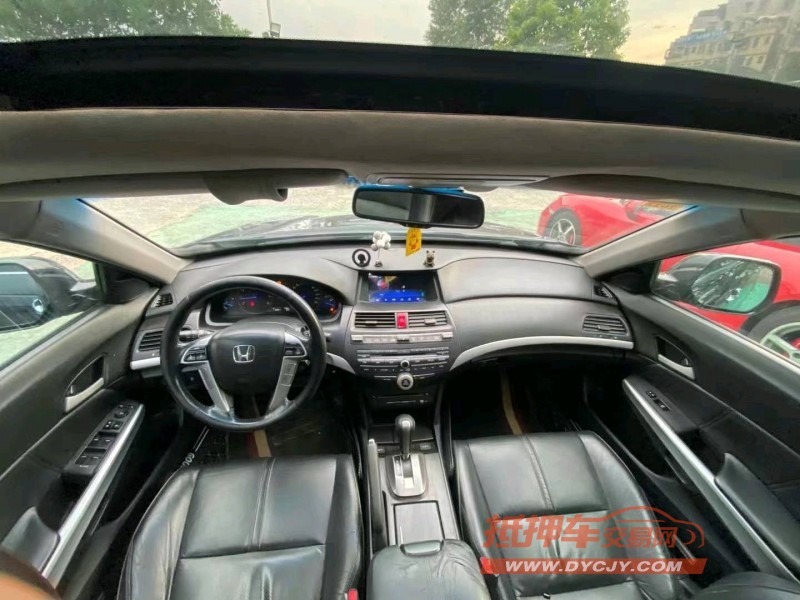 广州13年本田雅阁9