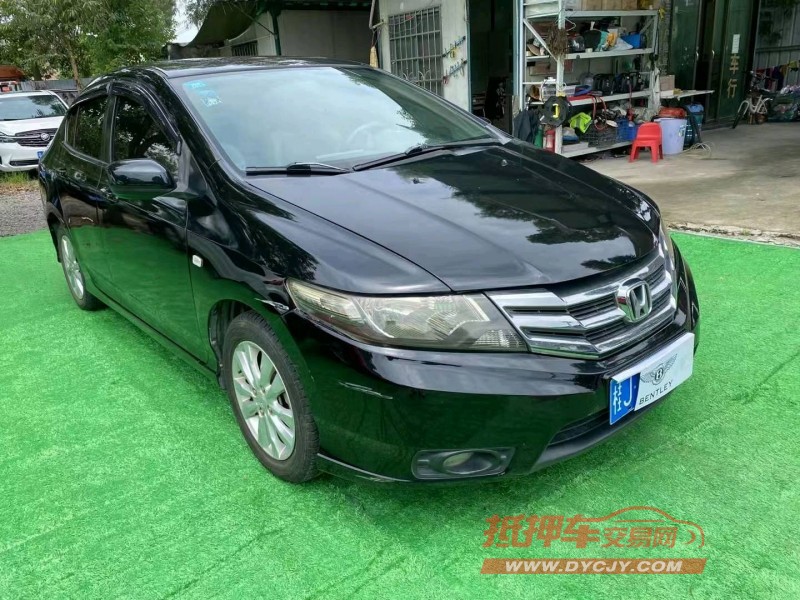 广州12年本田锋范3