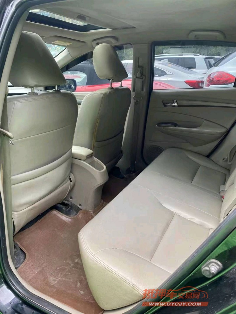 广州12年本田锋范7