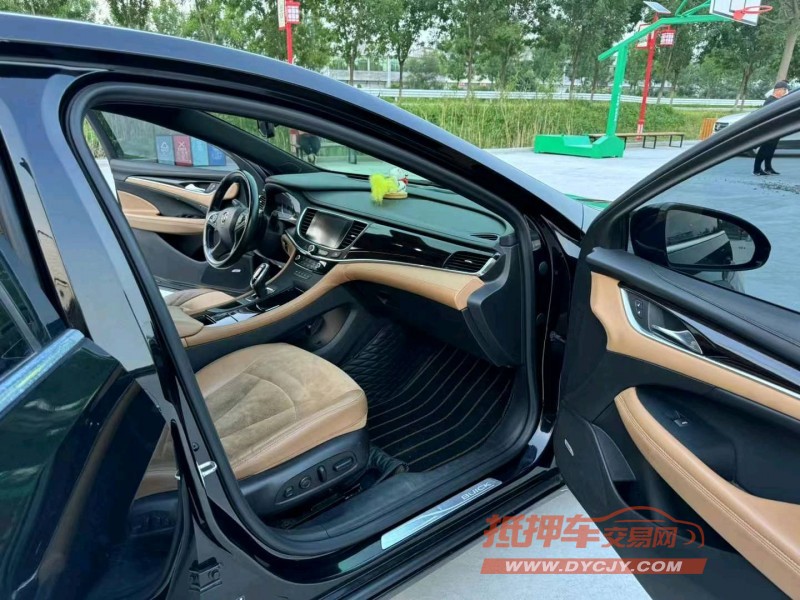 徐州19年别克君越5