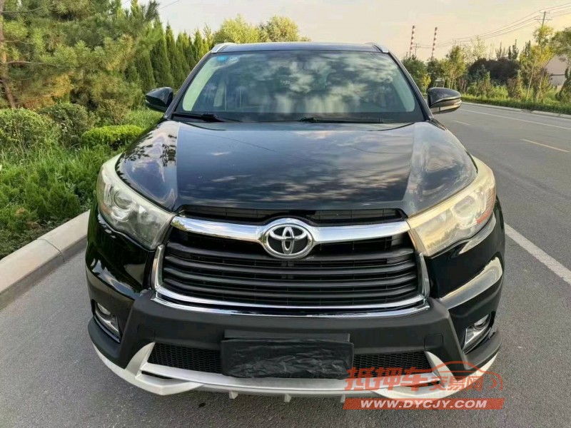 潍坊17年丰田汉兰达1