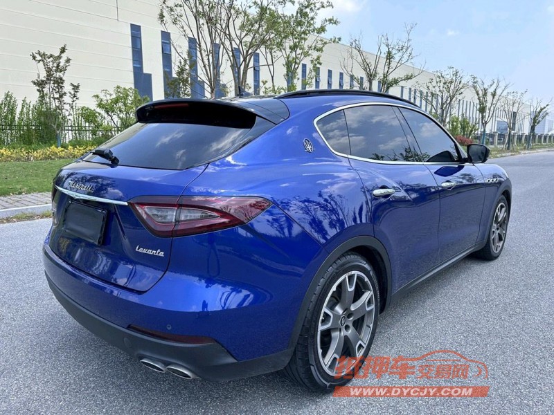 盐城20年玛莎拉蒂Levante8
