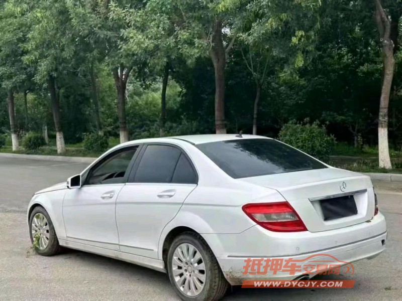聊城10年奔驰C8