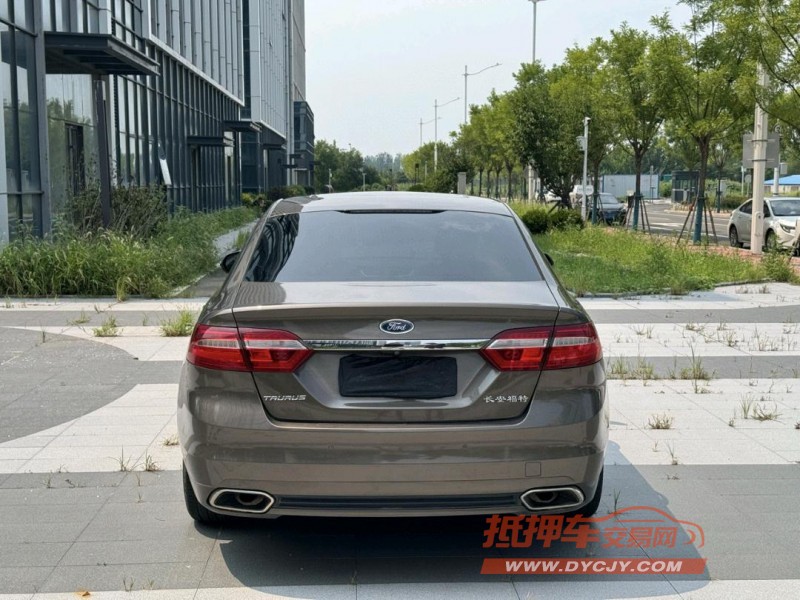 青岛16年福特金牛座6