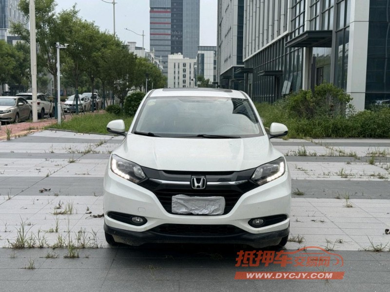 青岛18年本田缤智1