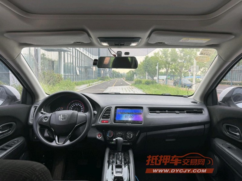 青岛18年本田缤智7