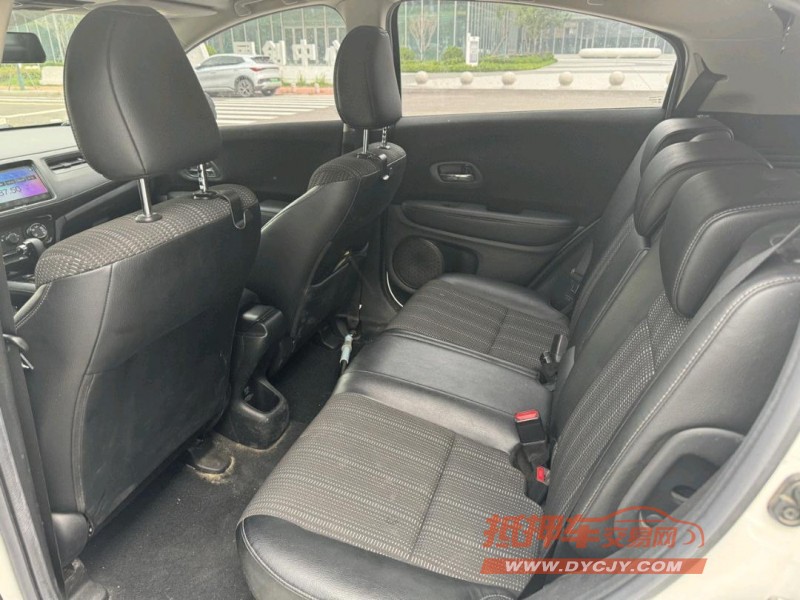 青岛18年本田缤智9