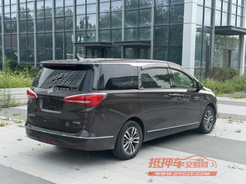 青岛19年别克GL84