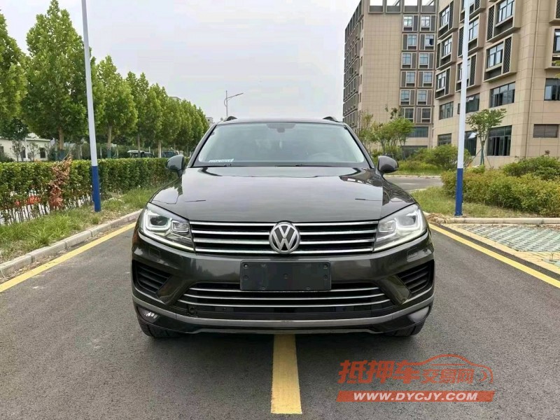 徐州17年大众途锐1