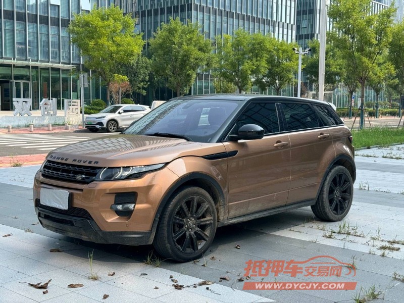 青岛14年路虎极光3