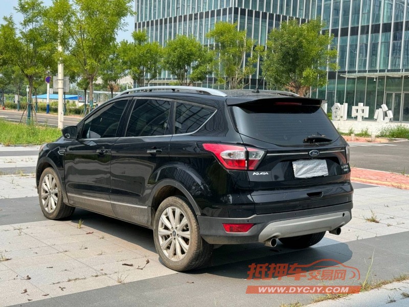 青岛18年福特翼虎5