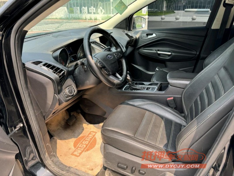 青岛18年福特翼虎8