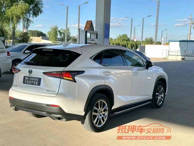 榆林19年雷克萨斯NX8