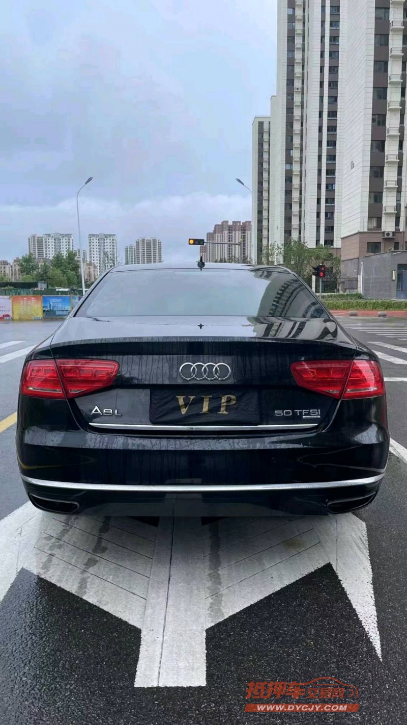 青岛12年奥迪A8L6