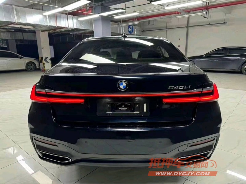 成都19年宝马7系6