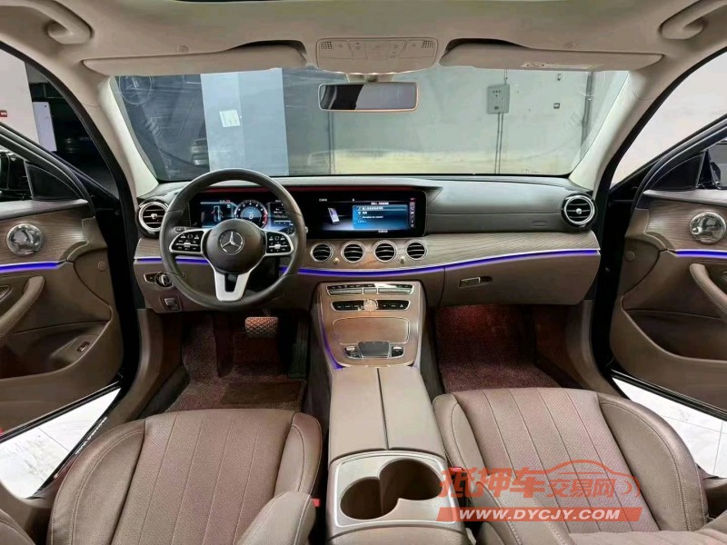 成都20年奔驰E7