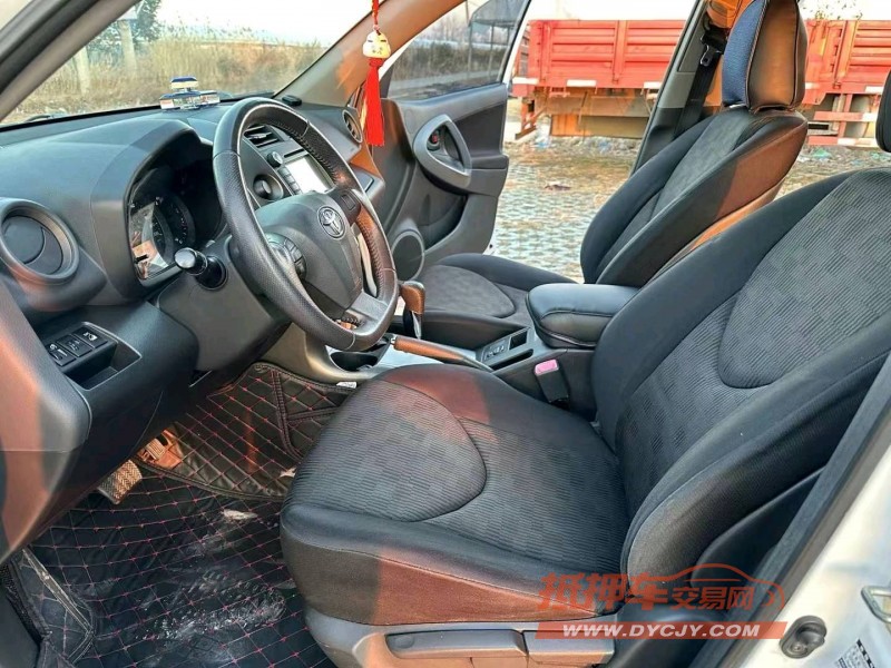 徐州13年丰田RAV4荣放4