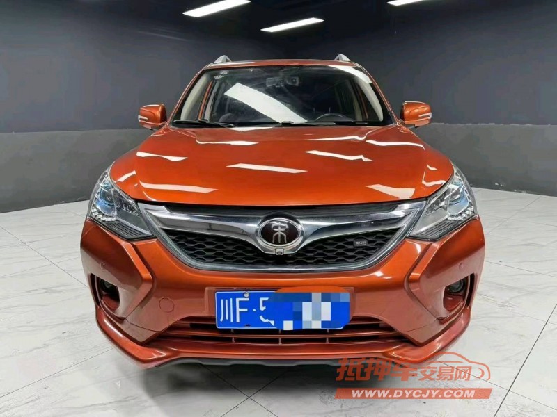 成都17年比亚迪宋1