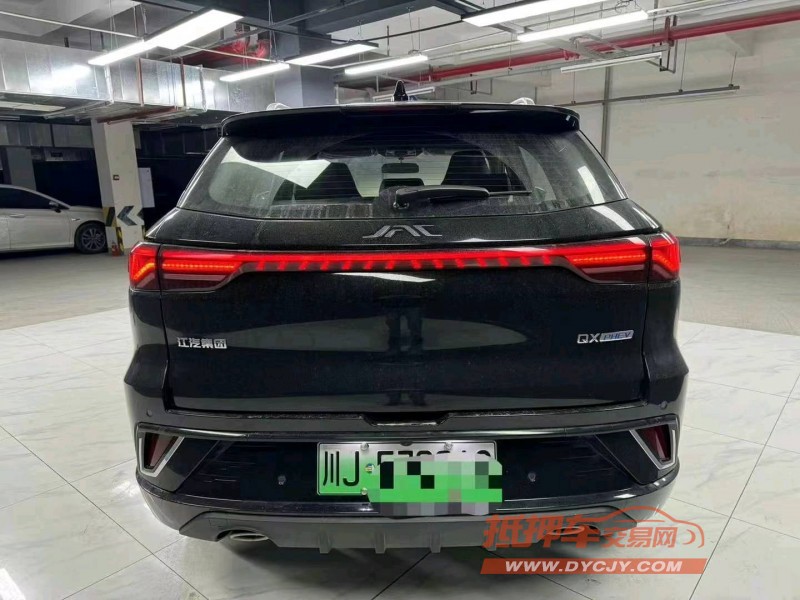 成都24年江淮思皓5