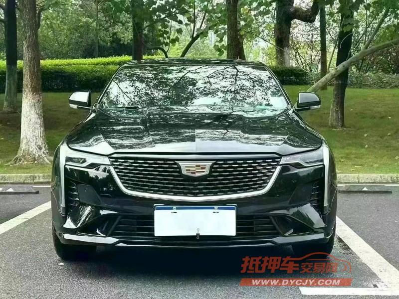 鷹潭22年凱迪拉克CT41