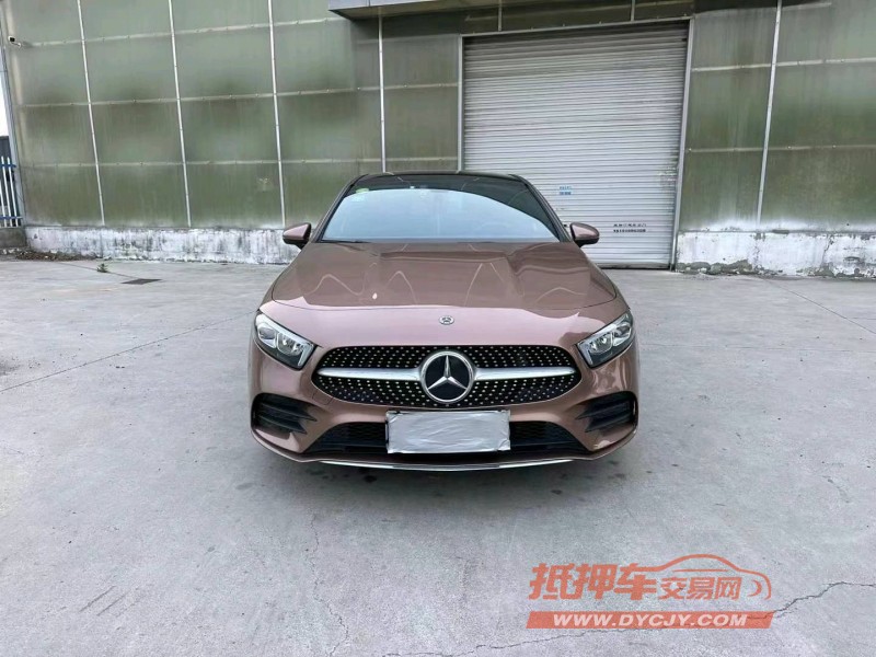 徐州21年奔驰A1