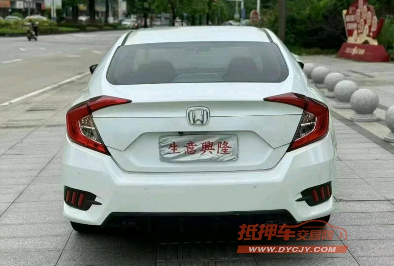 佛山18年本田思域4