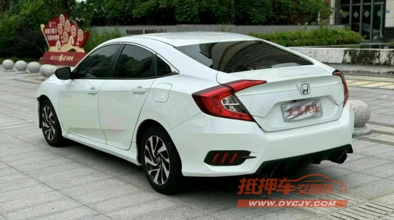 佛山18年本田思域8
