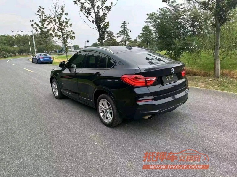 苏州17年宝马X44
